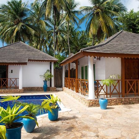 Pili Pili Ocean Blue Hotel Paje Buitenkant foto